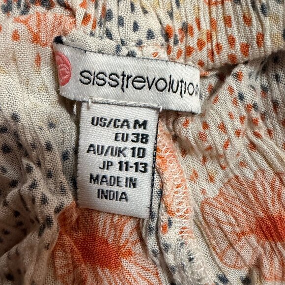 🌸 SissstRevolution Floral Crinkle High-Waisted Shorts (Size M) - Picture 6 of 7